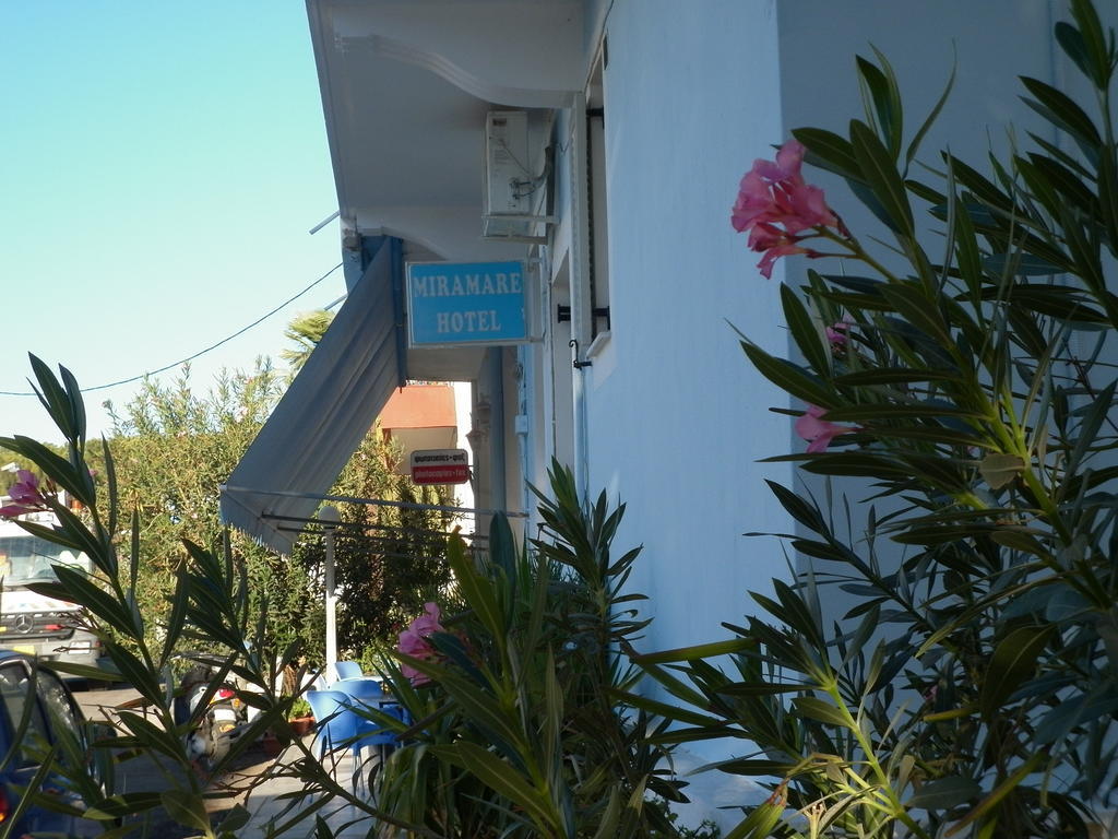 Miramare Hotel Lakkíon المظهر الخارجي الصورة
